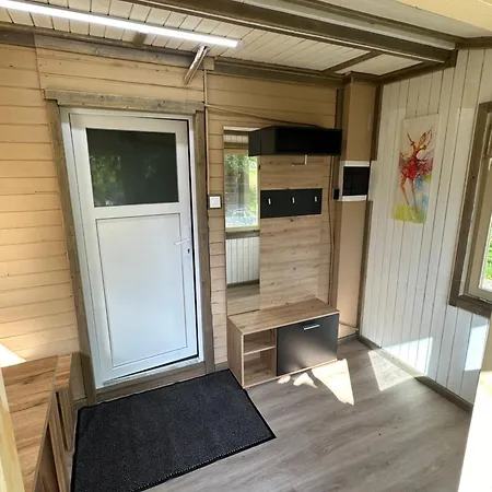 Mocvirski Tulipan 샬레 *