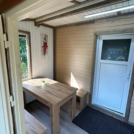 샬레 Mocvirski Tulipan