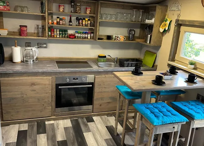 Chalet Mocvirski Tulipan *